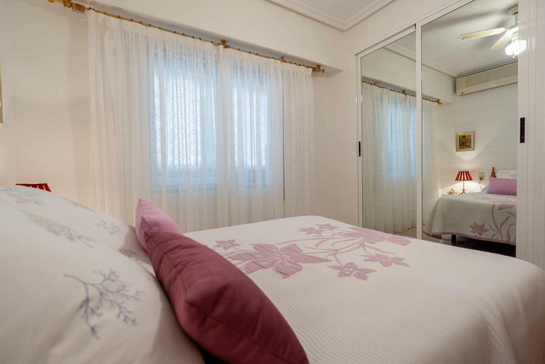 Rentafive Cerca Del Puerto 2 Min Andando Playa Apartment Santa Pola Ngoại thất bức ảnh